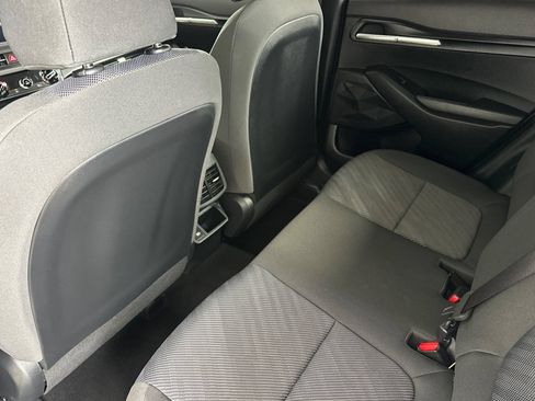 Used 2026 Kia Seltos LX FWD image 13