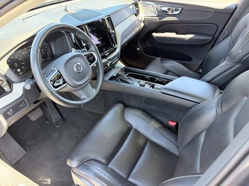 Used 2021 Volvo XC60 T5 Inscription AWD/4WD image 5