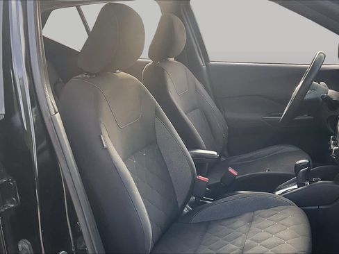 Used 2020 Nissan Kicks S FWD image 9