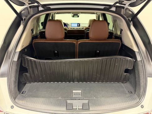 Used 2022 Acura MDX w/ Technology Package FWD image 37