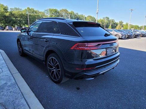 Used 2022 Audi Q8 Prestige AWD/4WD image 9