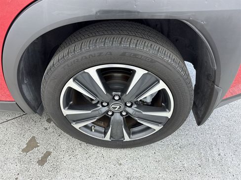 Used 2022 Lexus UX 200 image 45