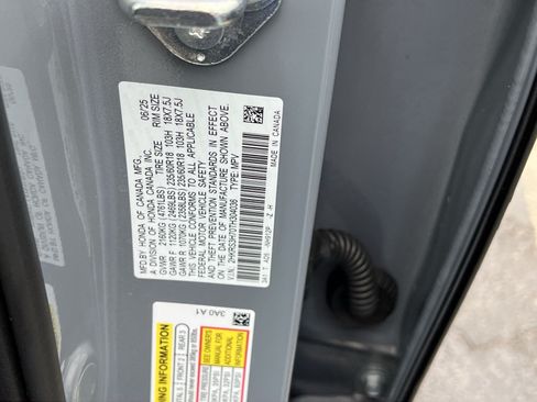 Used 2026 Honda CR-V EX-L image 32