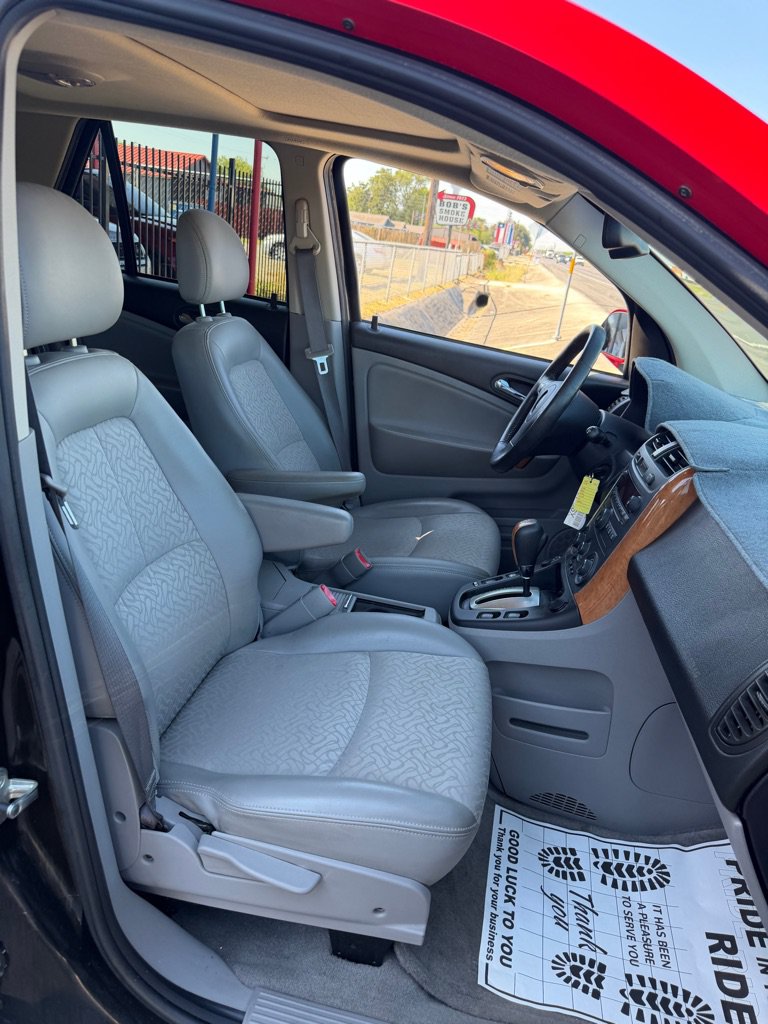 Used 2006 Saturn Vue 2WD V6 w/ Sun & Sound Pkg image 26