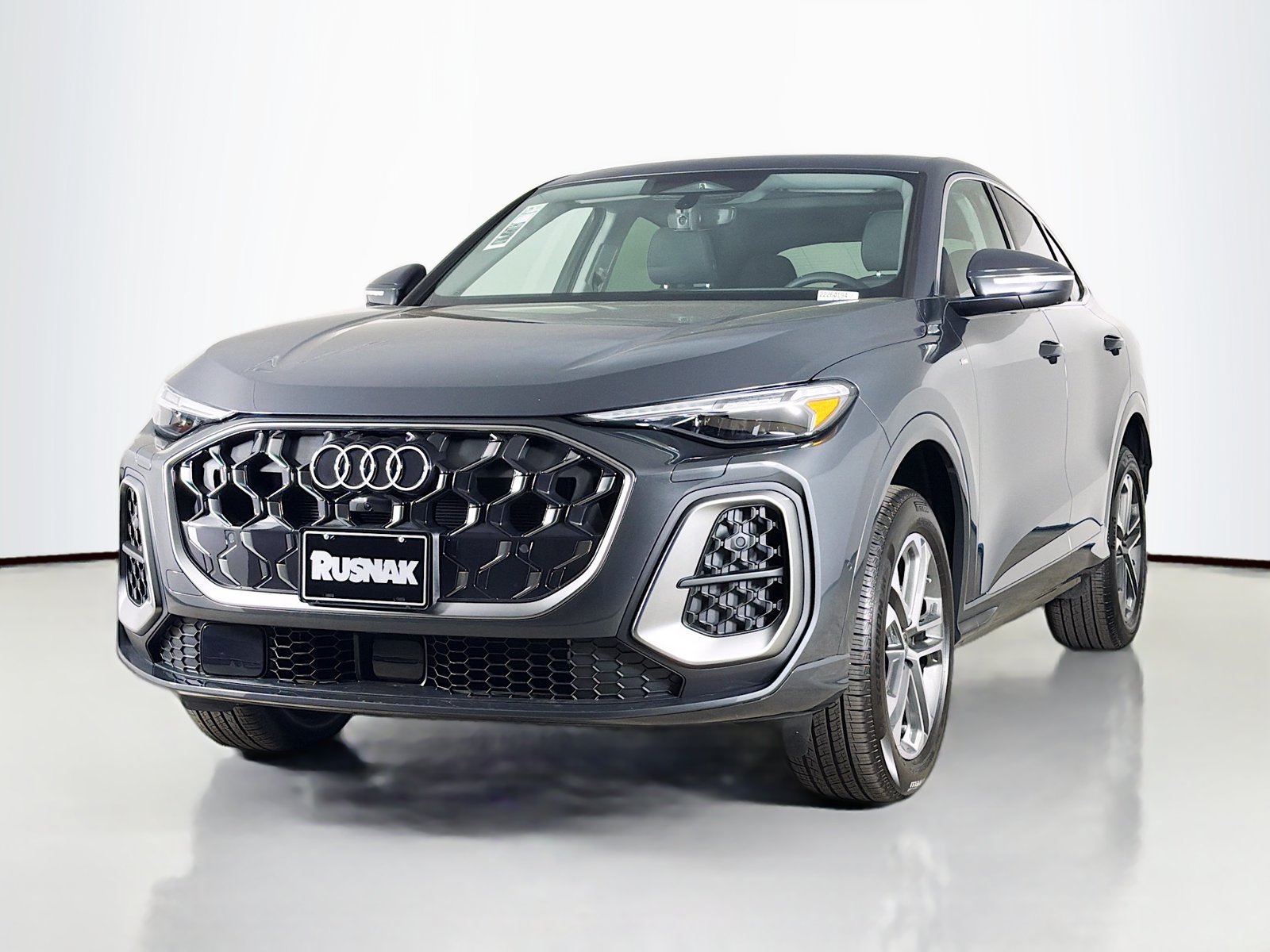 New 2026 Audi Q5 Premium Plus AWD/4WD image 3