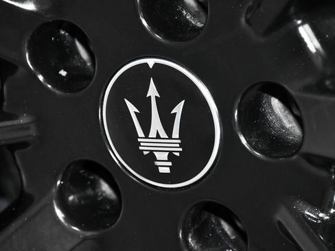 Used 2024 Maserati Grecale GT image 85