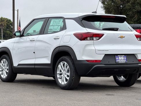 Used 2026 Chevrolet TrailBlazer LS w/ LS Confidence Package image 7