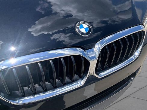 Used 2023 BMW 530i w/ Convenience Package RWD image 28
