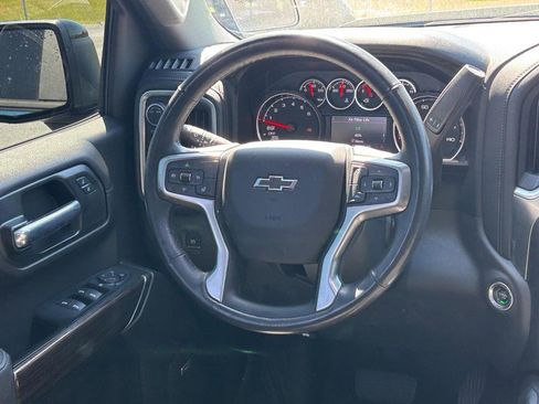 Used 2020 Chevrolet Silverado 1500 LT Trail Boss image 12