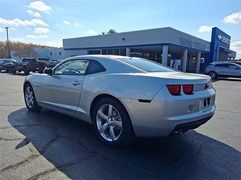 Used 2011 Chevrolet Camaro LT image 4