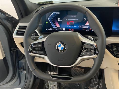 Used 2025 BMW 330i xDrive Sedan w/ Convenience Package image 16