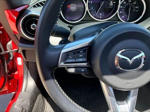 Used 2023 MAZDA MX-5 Miata Grand Touring w/ Weather Package RWD image 19