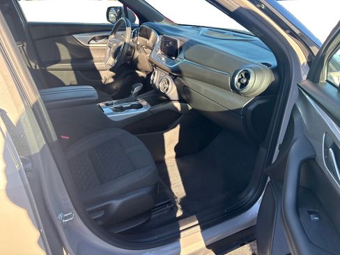 Used 2021 Chevrolet Blazer LT image 19