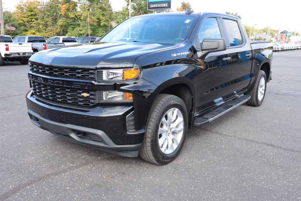 Used 2022 Chevrolet Silverado 1500 Custom w/ Safety Confidence Package AWD/4WD image 23