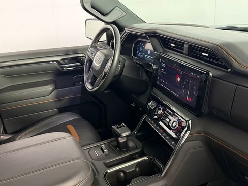 Used 2023 GMC Sierra 1500 AT4 w/ AT4 Premium Package image 33