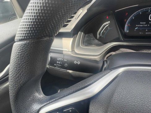 Used 2019 Honda Civic LX image 22