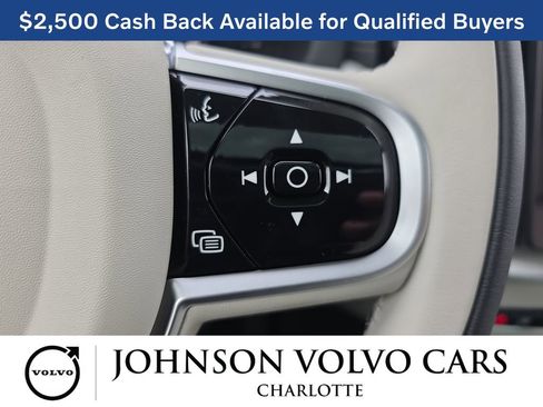 New 2026 Volvo XC60 T8 Ultra w/ Protection Package Premier image 18