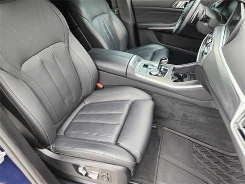 Used 2022 BMW X5 sDrive40i w/ M Sport Package image 15