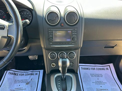 Used 2013 Nissan Rogue SL AWD/4WD image 19