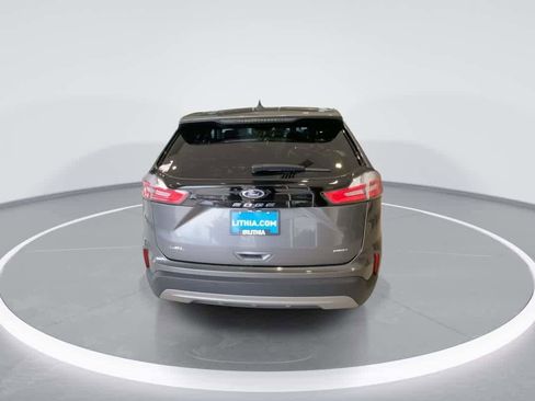 Used 2024 Ford Edge SEL AWD/4WD image 9