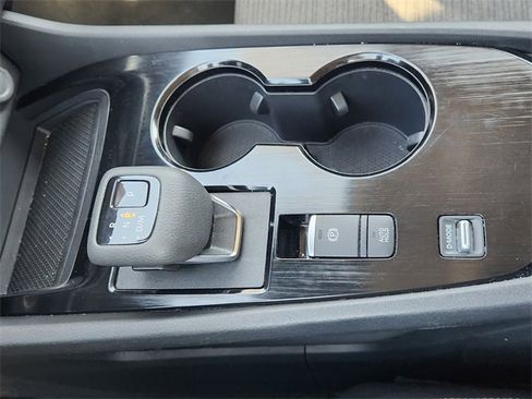 Used 2023 Nissan Rogue SV image 21