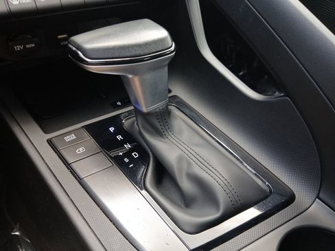 Used 2025 Hyundai Elantra Sport FWD image 20