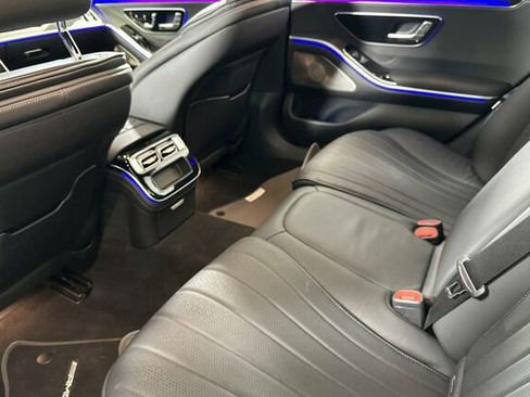 Certified 2023 Mercedes-Benz S 500 4MATIC image 13