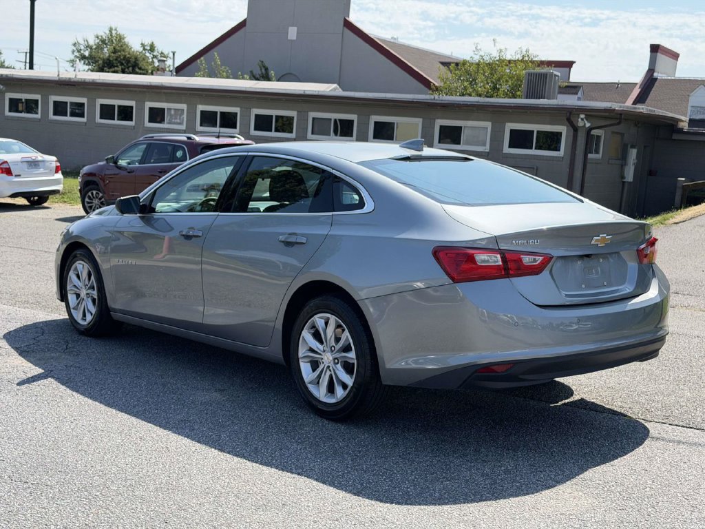Used 2025 Chevrolet Malibu LT FWD image 22