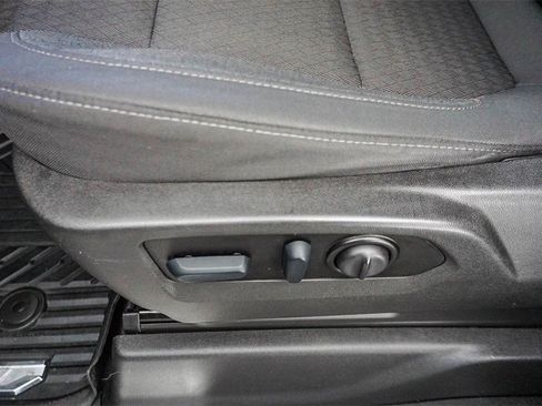 Used 2022 Chevrolet Silverado 1500 LT Trail Boss w/ Safety Package image 19