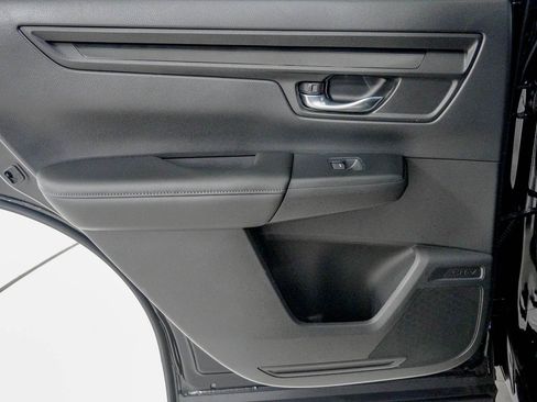 Certified 2025 Honda CR-V EX image 35