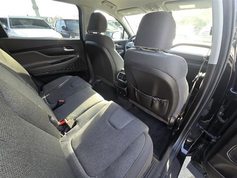 Used 2019 Hyundai Santa Fe SE image 26