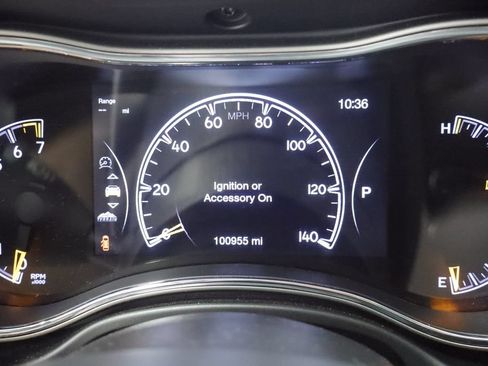 Certified 2020 Jeep Grand Cherokee Overland AWD/4WD image 30