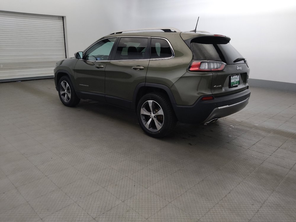 Used 2019 Jeep Cherokee Limited AWD/4WD image 3