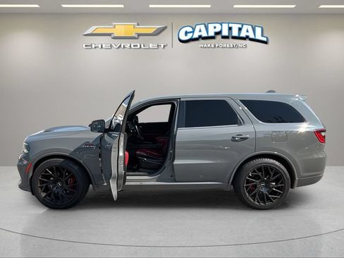Used 2022 Dodge Durango R/T w/ Trailer Tow Group IV AWD/4WD image 9