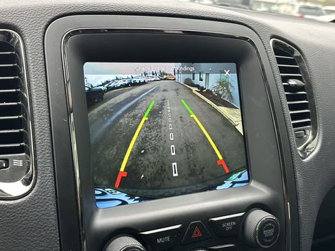 Used 2018 Dodge Durango GT w/ Premium Group image 21