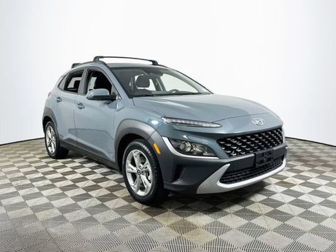 Used 2022 Hyundai Kona SEL AWD/4WD image 1