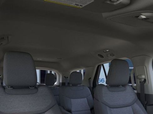 New 2026 Ford Explorer Active image 22