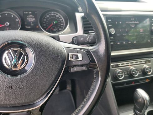 Used 2018 Volkswagen Atlas SE FWD image 16