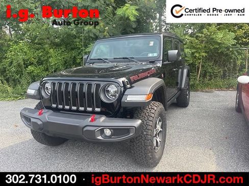 Used 2022 Jeep Wrangler Unlimited Rubicon w/ LED Lighting Group AWD/4WD image 3