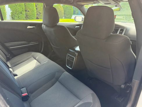 Used 2022 Dodge Charger SXT RWD image 19