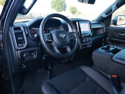 New 2026 RAM 1500 Express AWD/4WD image 11