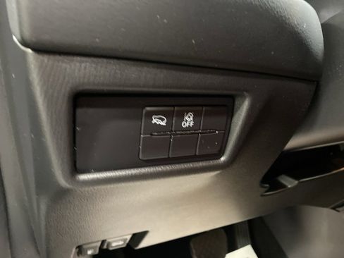 Certified 2023 MAZDA CX-5 Carbon Edition image 18