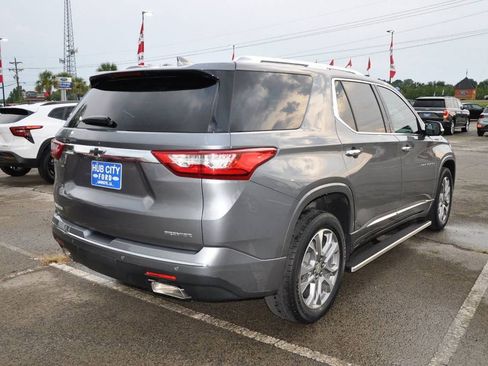 Used 2020 Chevrolet Traverse Premier image 5