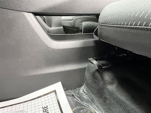 New 2026 Chevrolet Equinox LT w/ Safety and Technology Package AWD/4WD image 15
