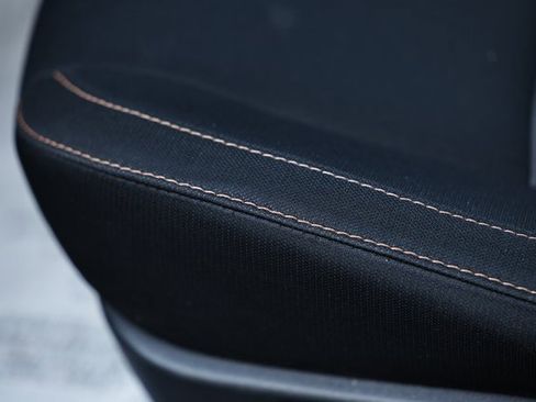 Used 2020 Nissan Sentra SR w/ Lighting Package image 19