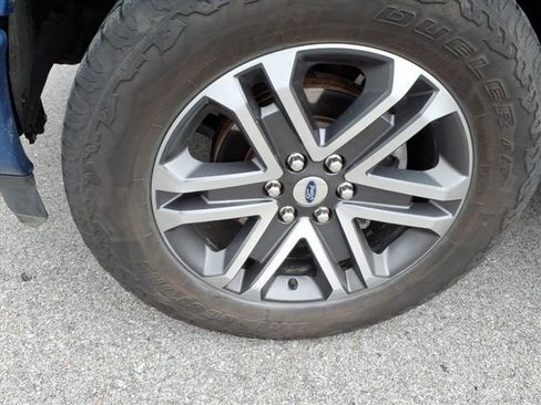 Certified 2022 Ford F150 XL w/ STX Appearance Package image 14