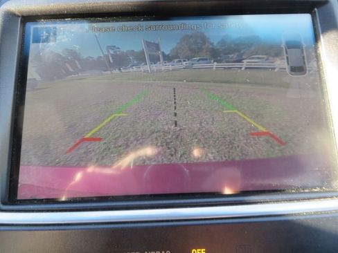 Used 2016 Lincoln MKX Select image 18