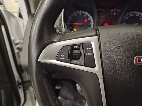 Used 2016 GMC Terrain SLE image 25