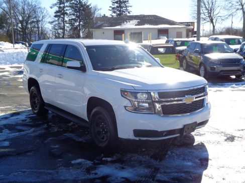 Used 2018 Chevrolet Tahoe 2WD image 3