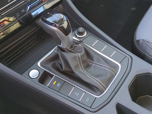 New 2026 Volkswagen Jetta SE image 15